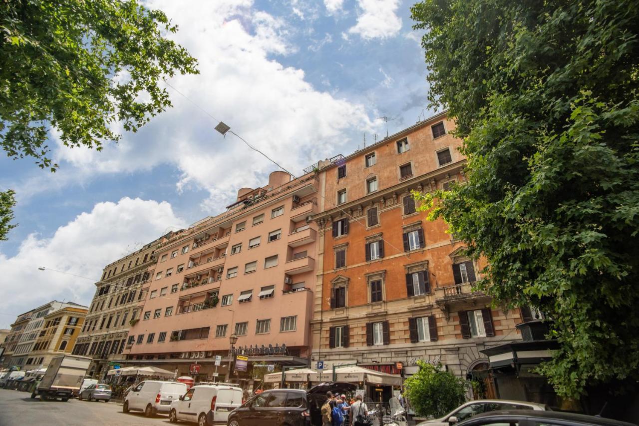 Giulio Cesare Charming Suite Great Location Rome Bagian luar foto