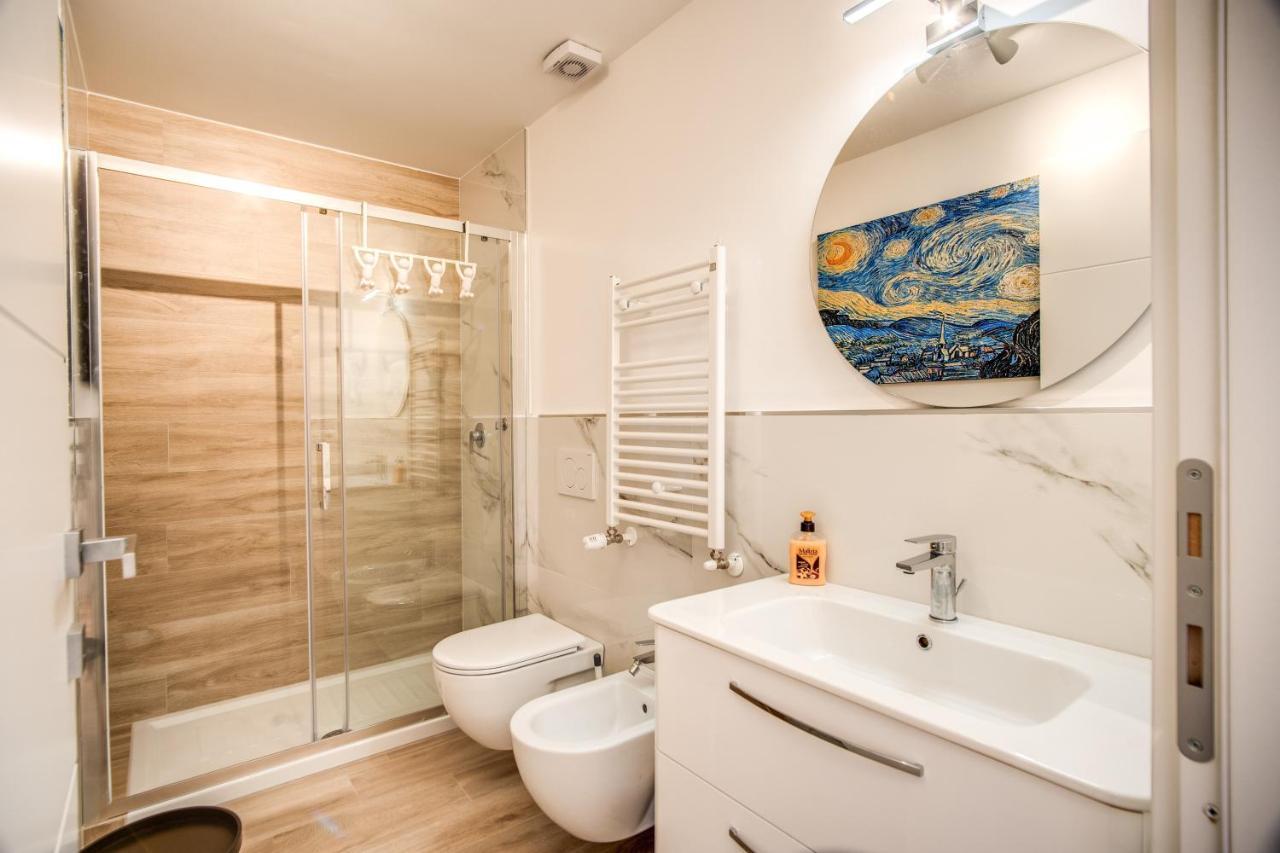 Giulio Cesare Charming Suite Great Location Rome Bagian luar foto